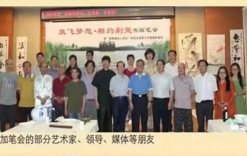 以文化情懷為燈，照青年藝術(shù)之路——專訪向陽湖文化藝術(shù)研究院院長寒冰宇琦